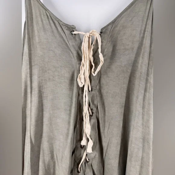 Anthropology POL Top Women’s Dressy Sleeveless Gray Medium - Picture 6 of 7
